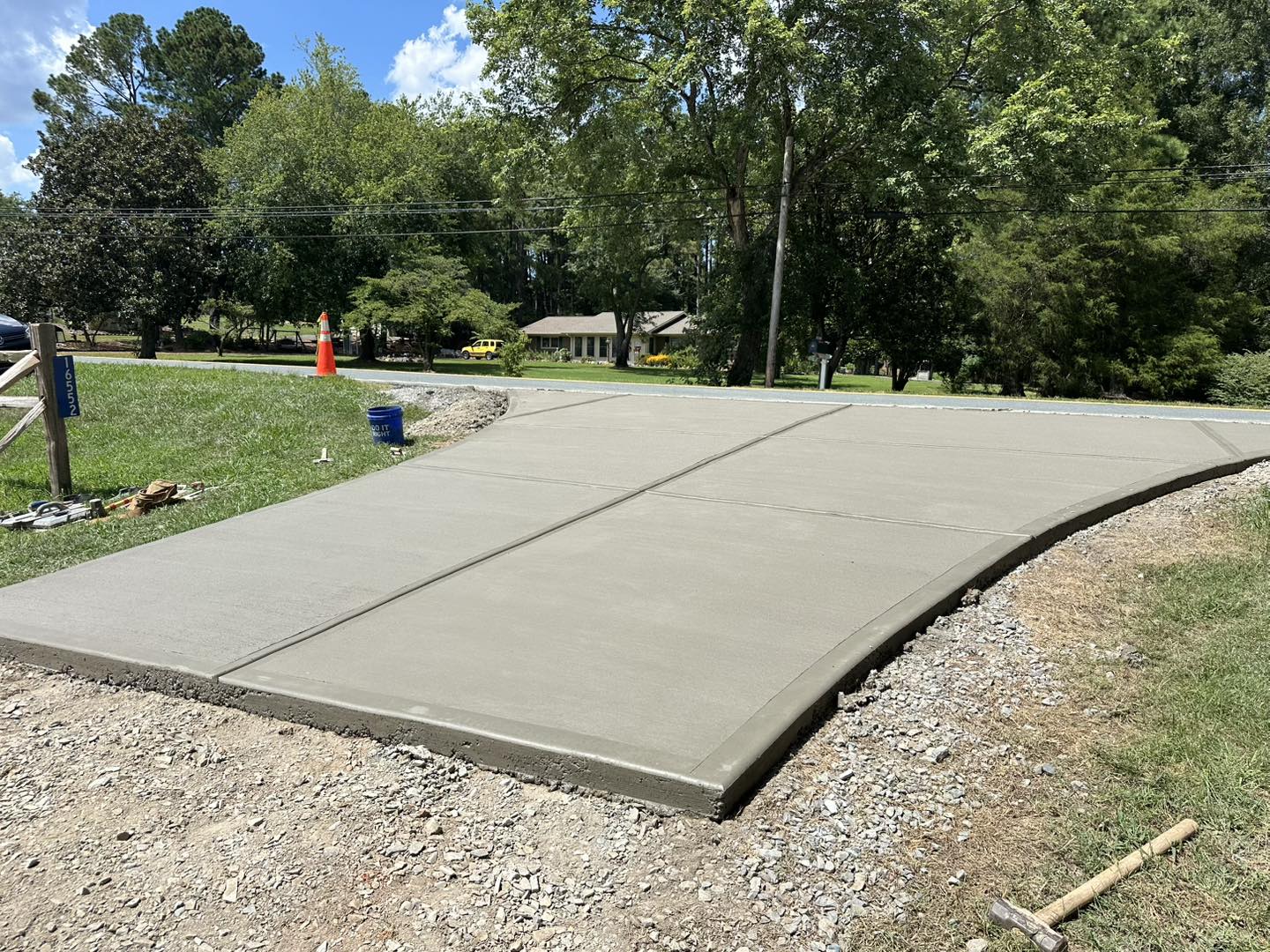 Liquid Rock project: Driveway apron